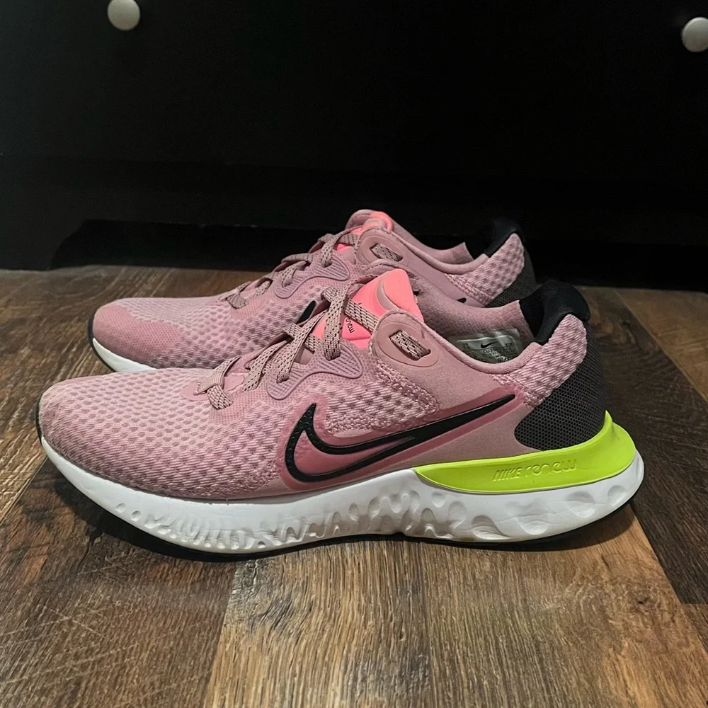 VGUC Nike Renew Women's Pink and Black Running Shoes - Picture 4 of 10